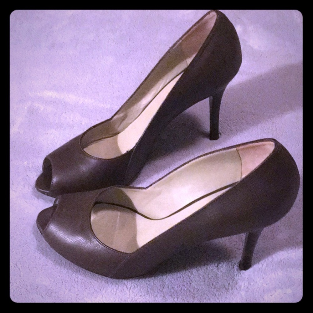 MaxMara Leather Pumps